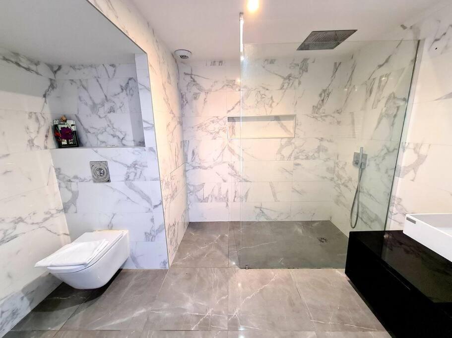 Grand Appartement Avec Vue Magnifique - Vercors - Une Experience Unique - Wifi Gratuit Гренобъл Екстериор снимка