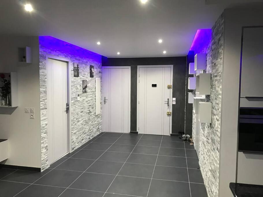 Grand Appartement Avec Vue Magnifique - Vercors - Une Experience Unique - Wifi Gratuit Гренобъл Екстериор снимка