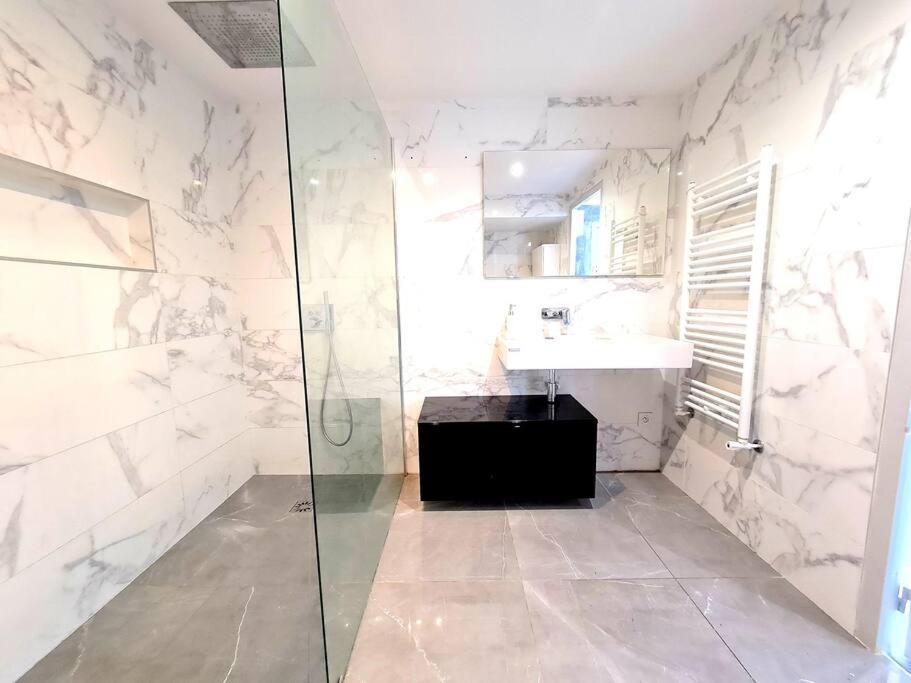 Grand Appartement Avec Vue Magnifique - Vercors - Une Experience Unique - Wifi Gratuit Гренобъл Екстериор снимка